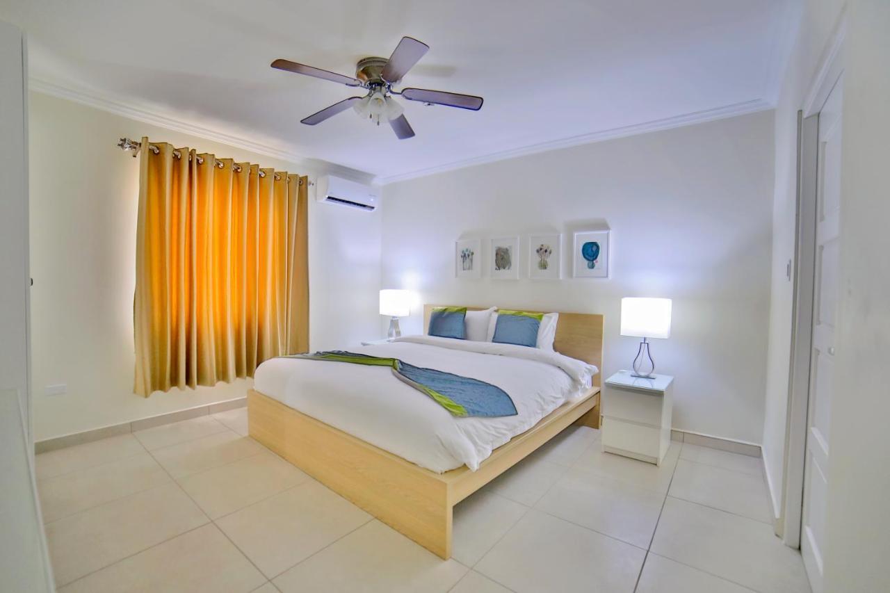 Pearl Aruba Condos Palm Beach Exterior photo